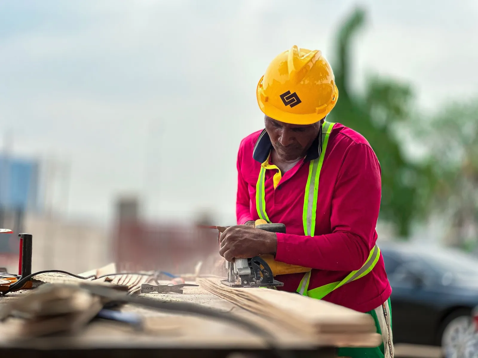Workers in protective equipment, library photograph